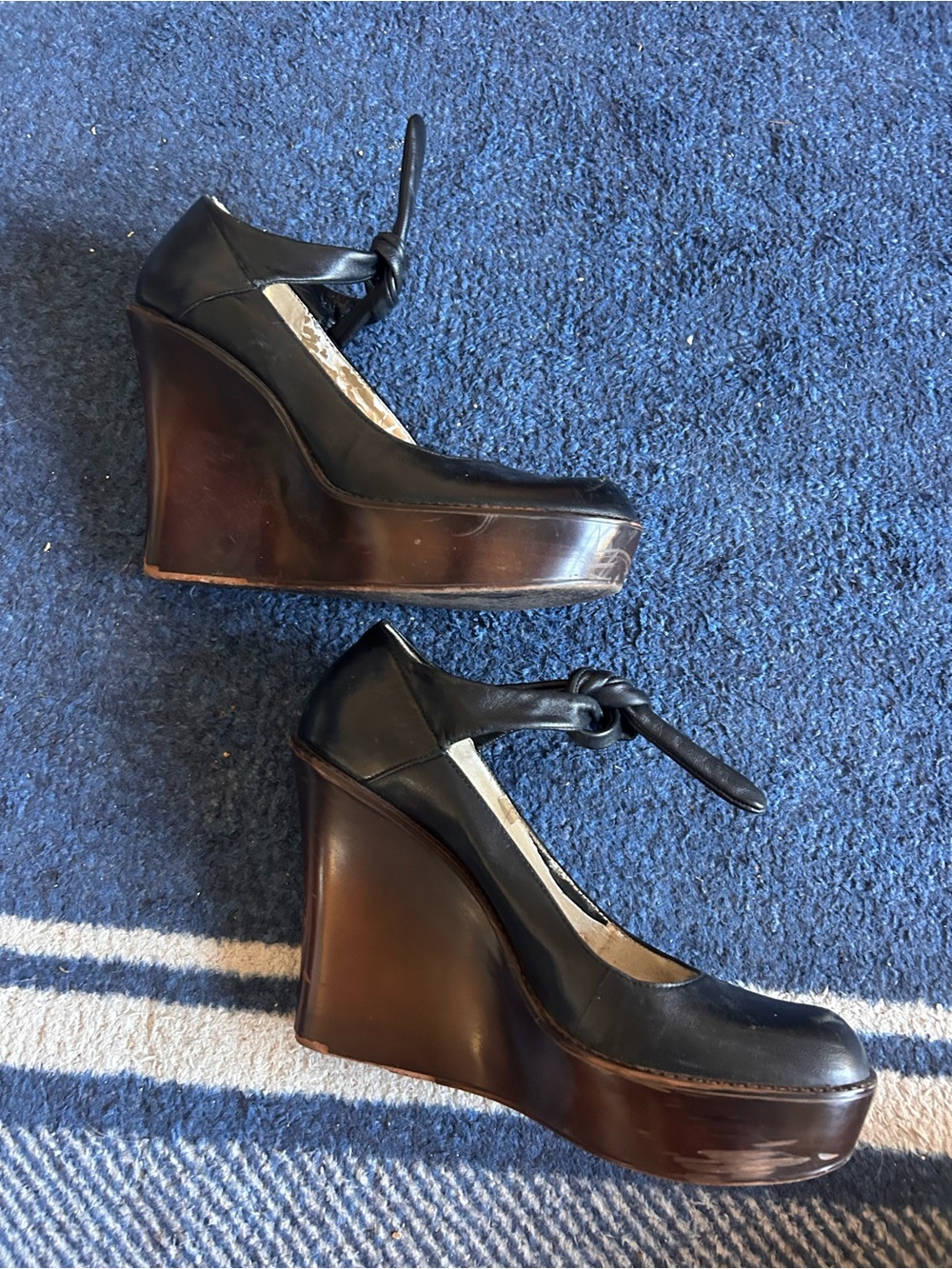 Jessica Simpson Black Leather Wedge Mary Jane with Brown Wooden-Look Platform - Picture 3 of 8